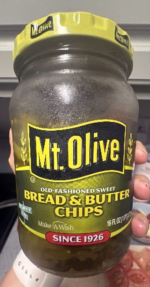 Mt. Olive Bread & Butter Chips packshot