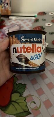 nutella nutella & GO! Hazelnut Spread + Pretzel Sticks packshot