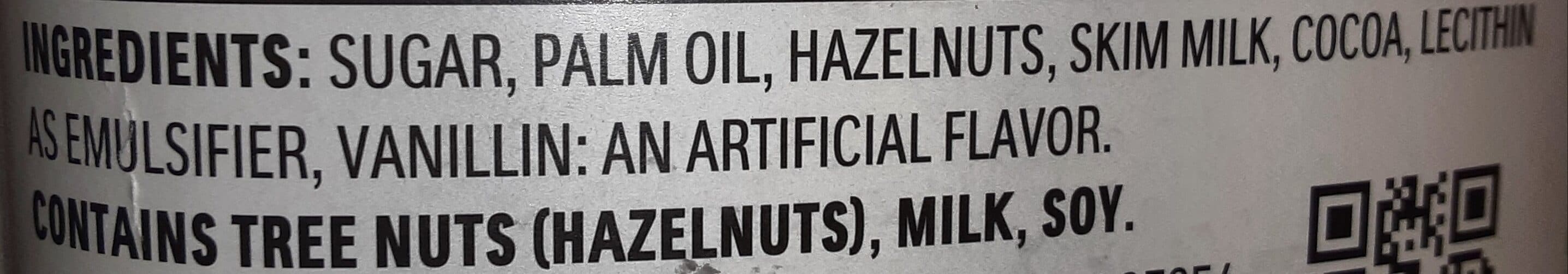 Nutella Hazelnut spread with cocoa packshot