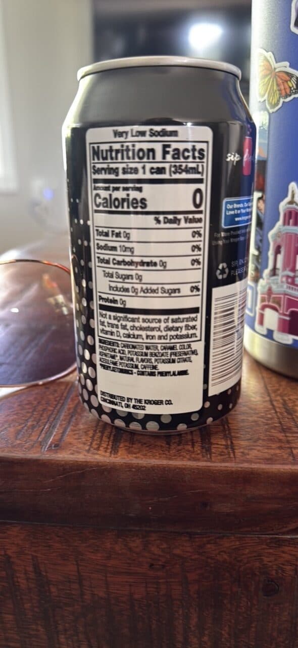 coke zero coke zero packshot