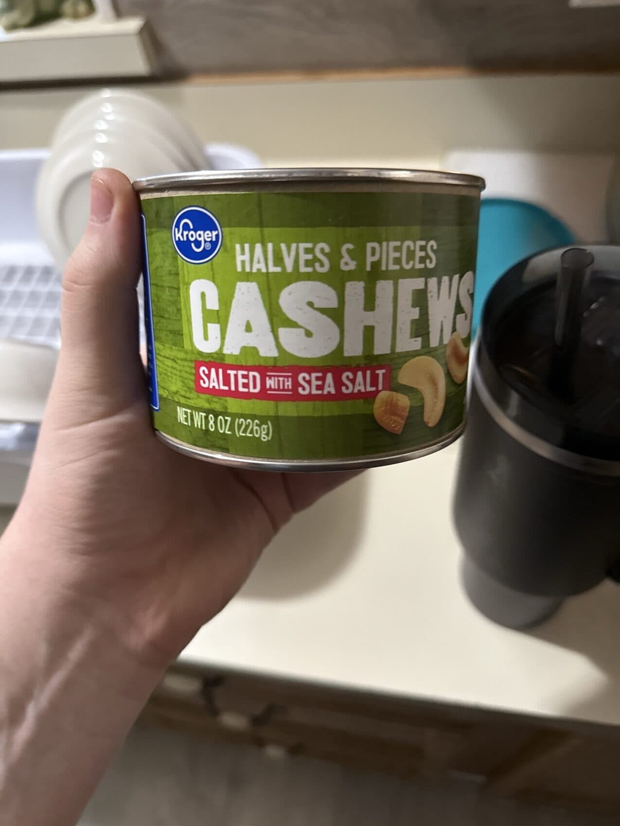 Kroger Salted Cashews Halves & Pieces packshot