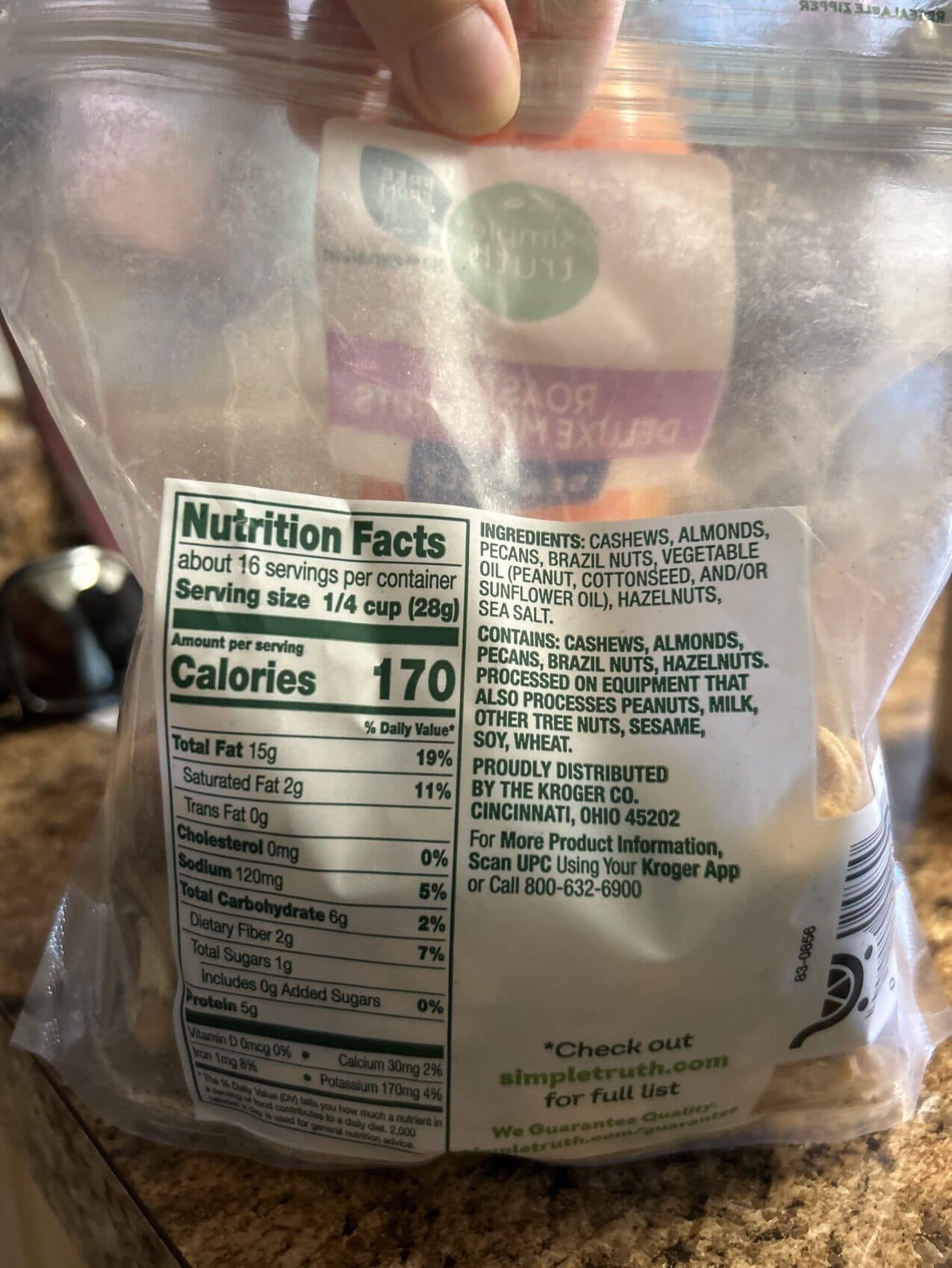 Simple Truth Deluxe Roasted Deluxe Mixed Nuts packshot