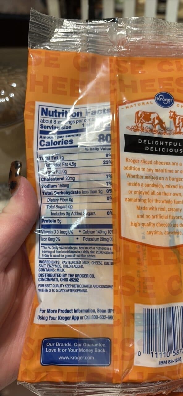 Kroger Mild Cheddar Cheese Slices packshot