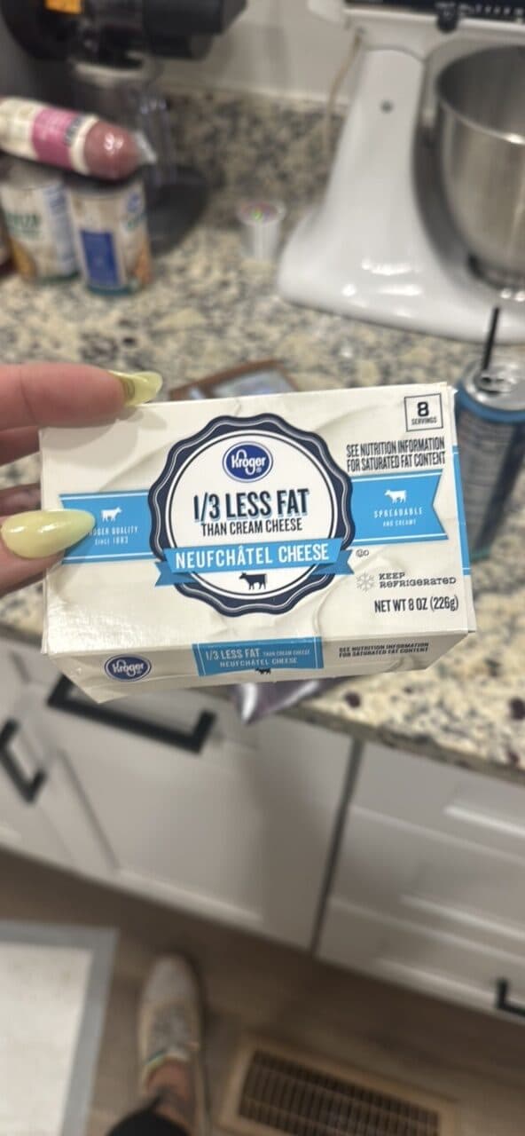 Kroger NEUFCHÂTEL CHEESE packshot