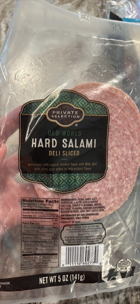 Private Selection Hard Salami packshot
