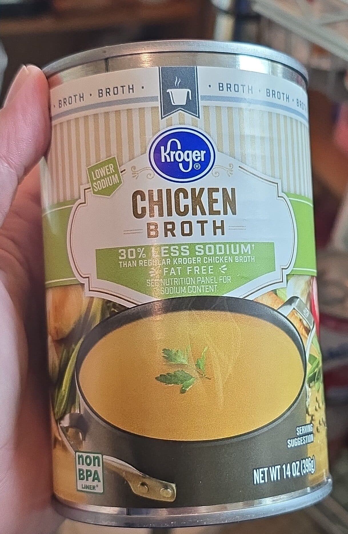 Kroger Less Sodium Chicken Broth packshot