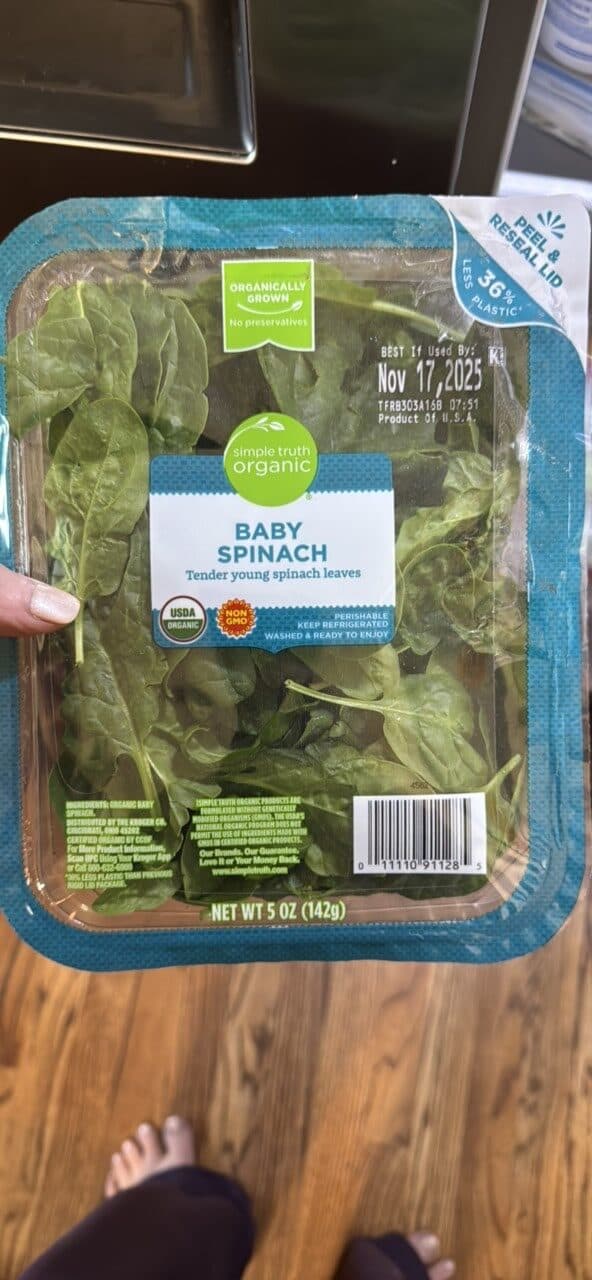 simple truth organic BABY SPINACH packshot