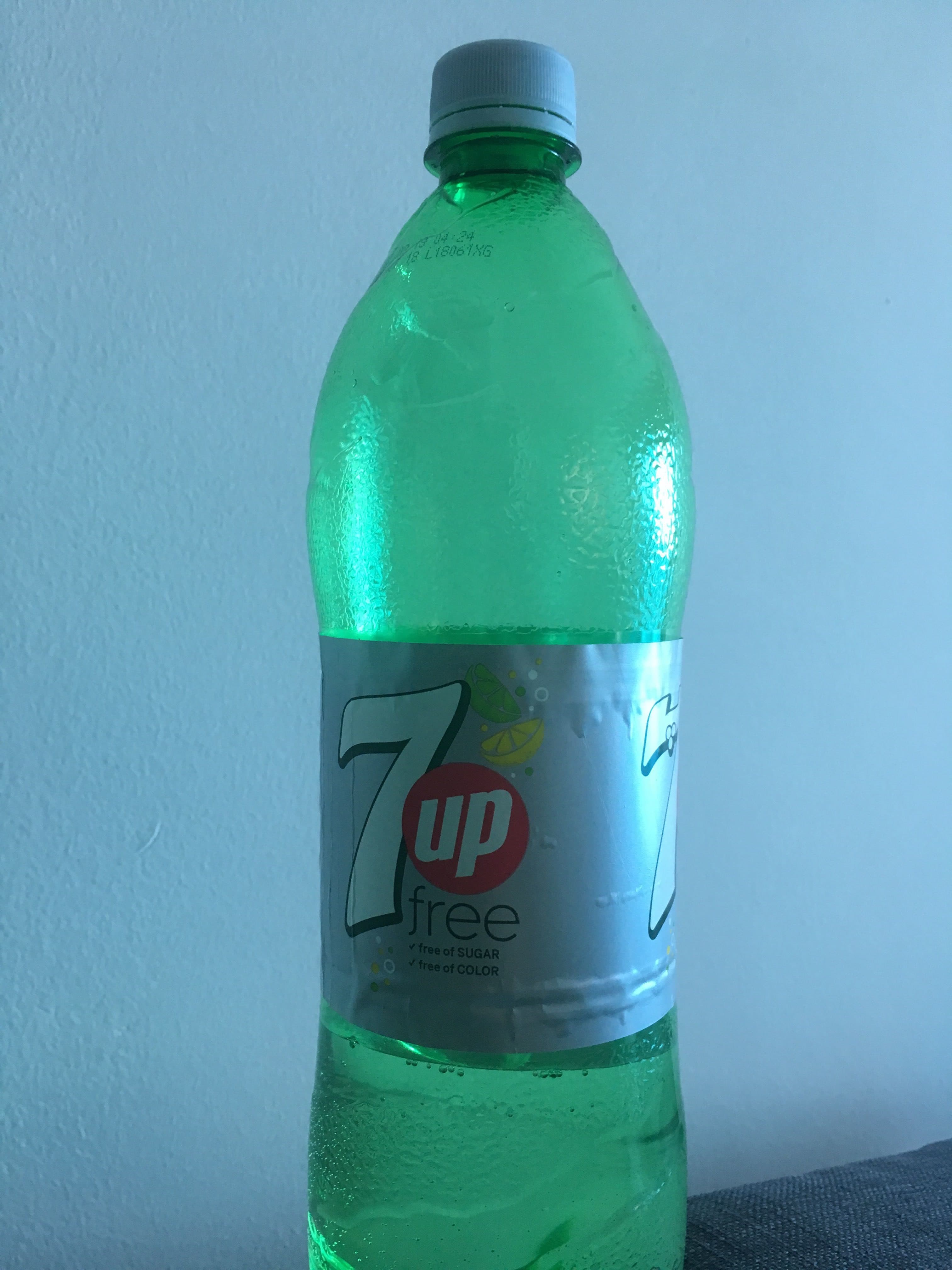 Open Food Facts 7up zero sugar packshot