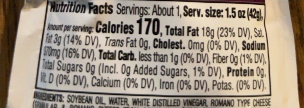 Heinz Ceaser salad dressing single serve packets packshot