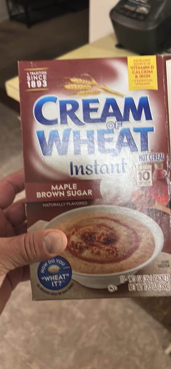 Cream of Wheat Cream of Wheat Instant Maple Brown Sugar packshot