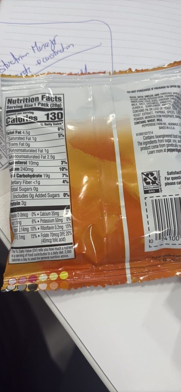 Pepperidge Farm Goldfish Baked Snack Crackers Cheddar packshot