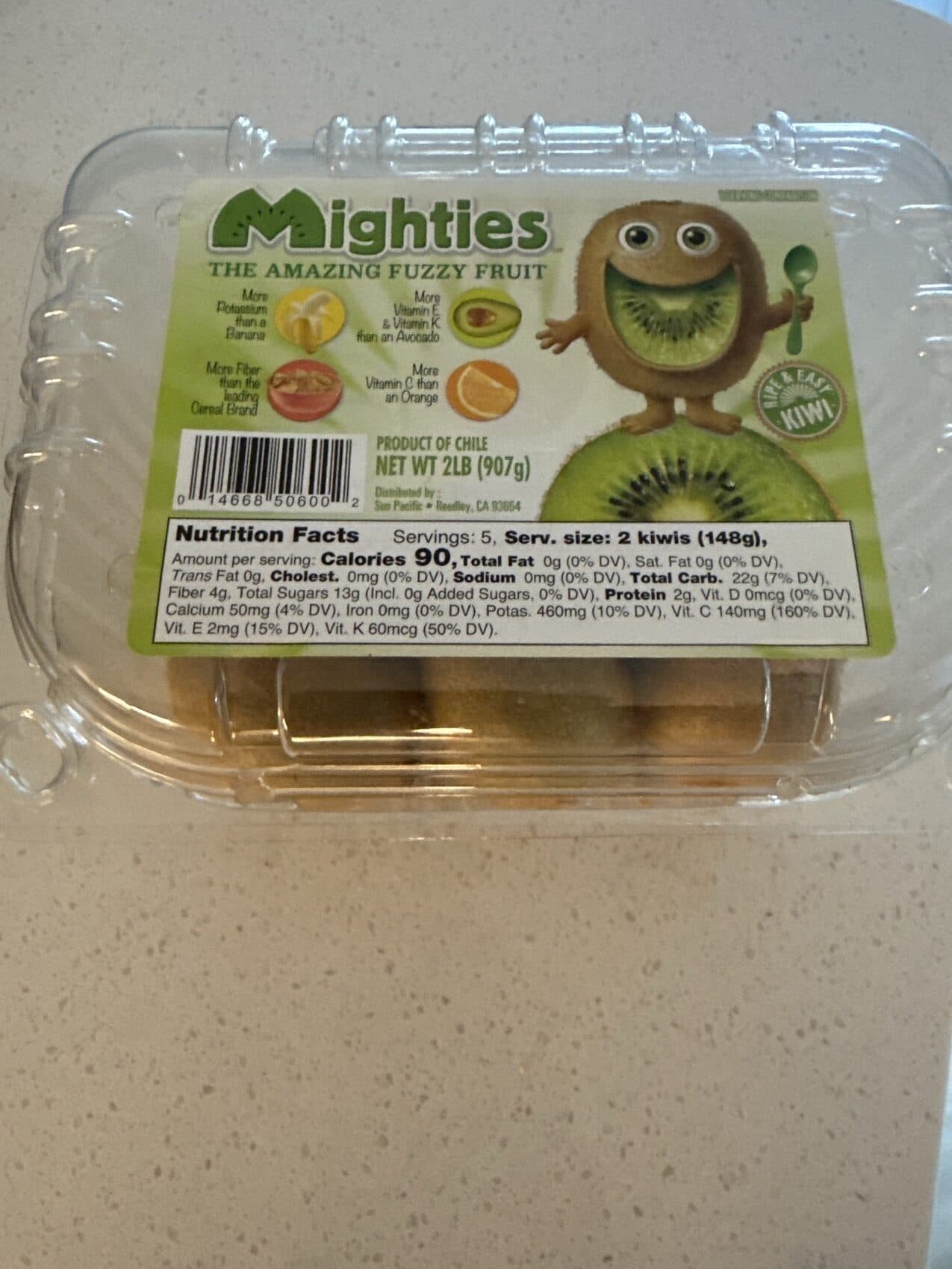 Sun Pacific Shippers The Amazing Fuzzy Fruit packshot