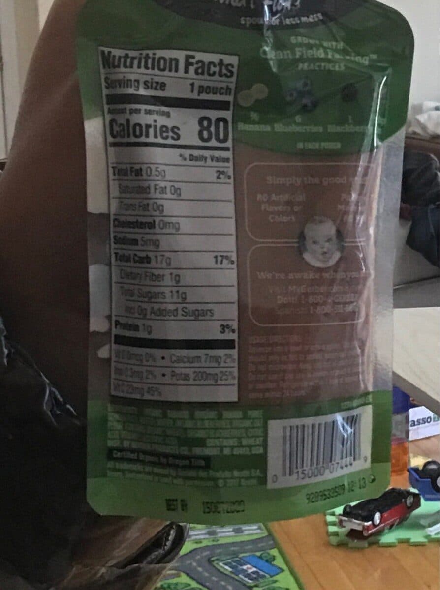 Gerber Banana Blueberry Blackberry Oatmeal packshot