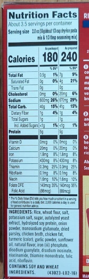 RICE A RONI CHICKEN FLAVOR Rice, vermicelli, chicken broth and herbs with other natural flavors packshot