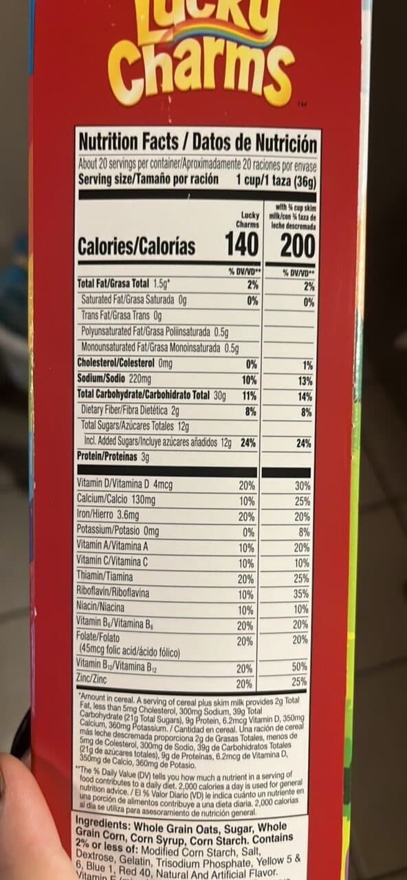 General Mills Lucky Charms packshot