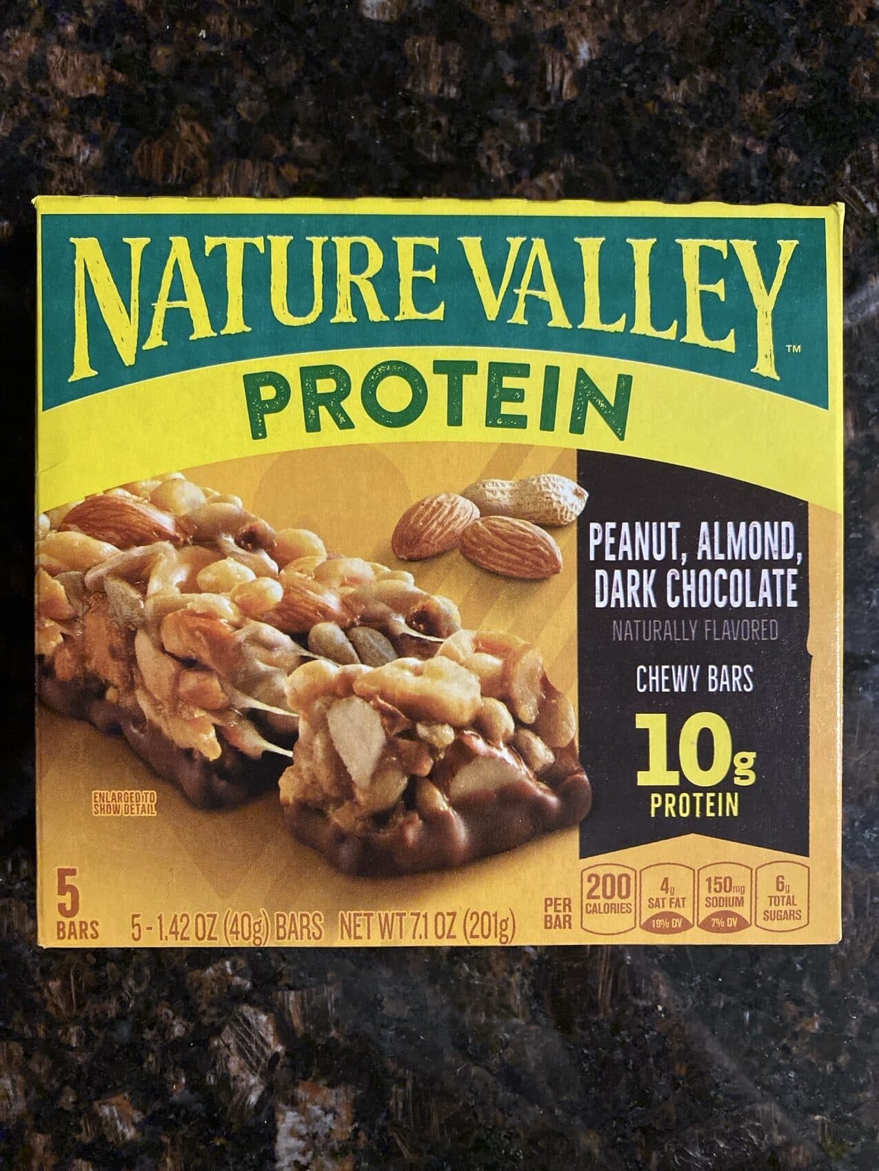 Nature Valley Protein Peanut, Almond, Dark Chocolate Chewy Bars packshot