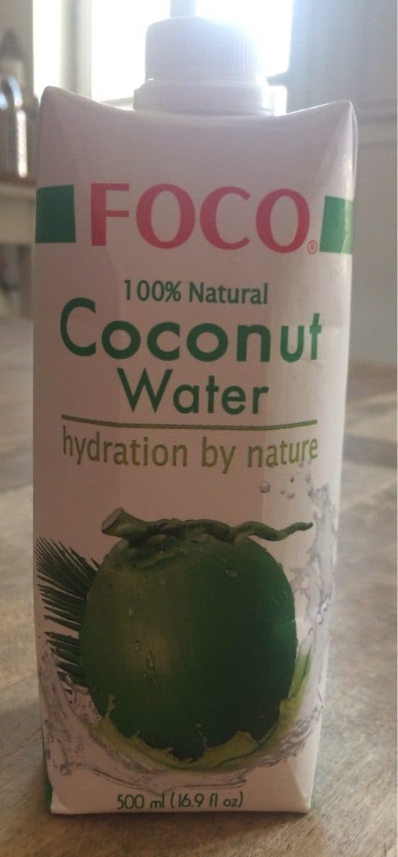 Foco Coconut Water packshot