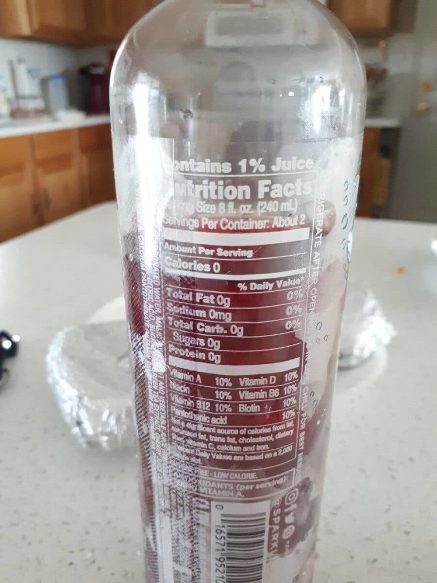 Sparkling Ice Black Cherry flavored Sparkling Water packshot