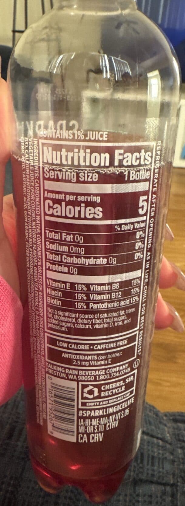 Sparkling Ice Grape raspberry packshot