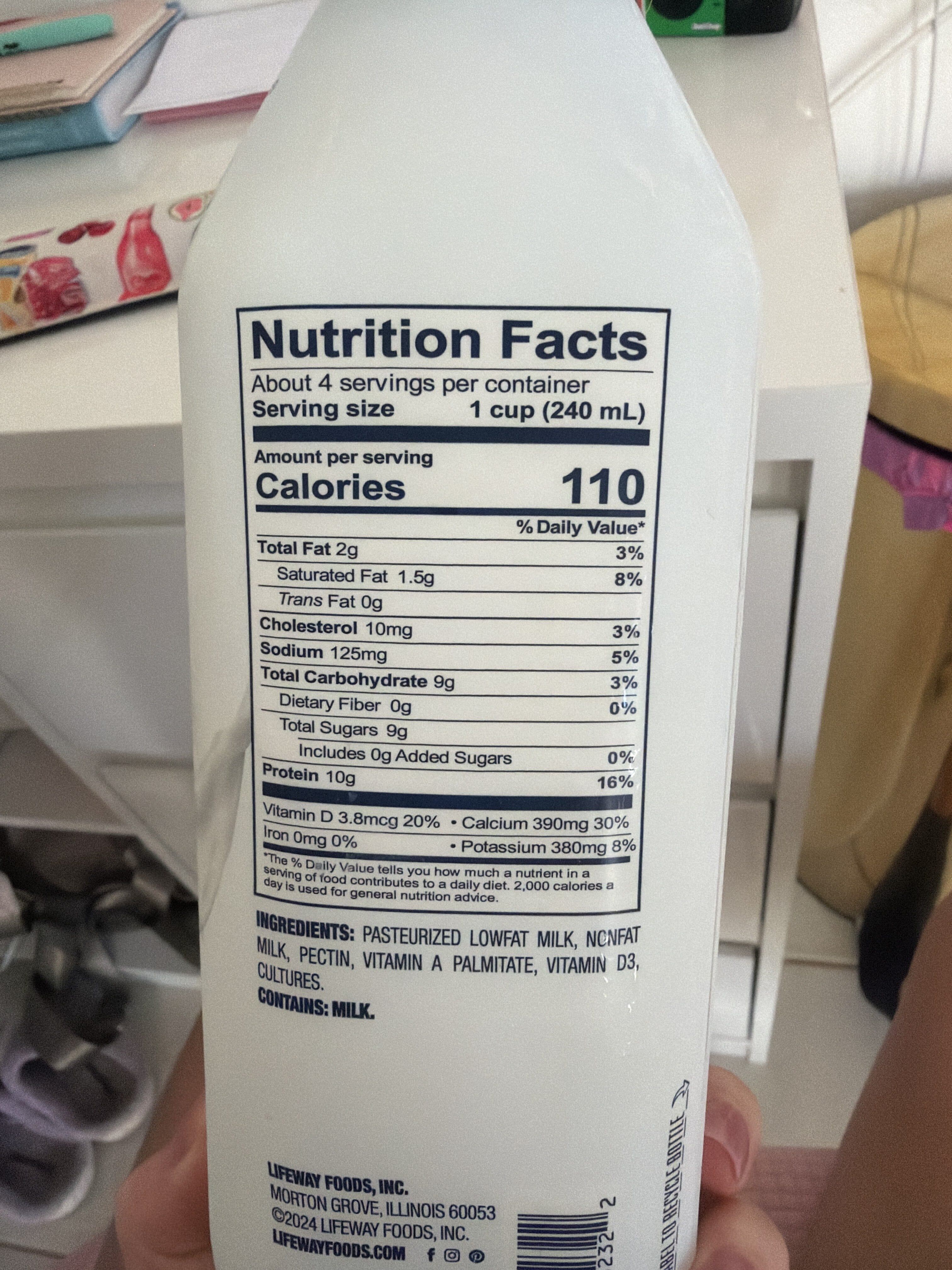 Lifeway KEFIR cultured lowfat milk packshot