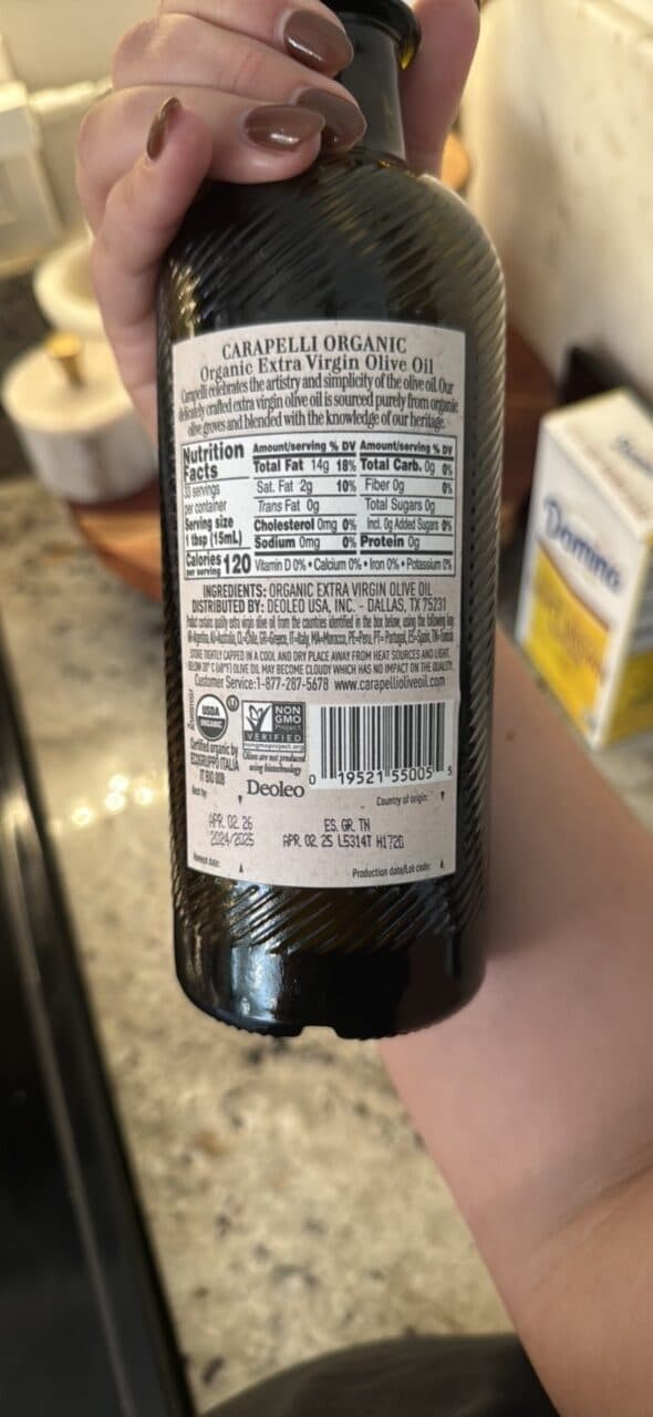 Carapelli Organic Extra Virgin Olive Oil packshot