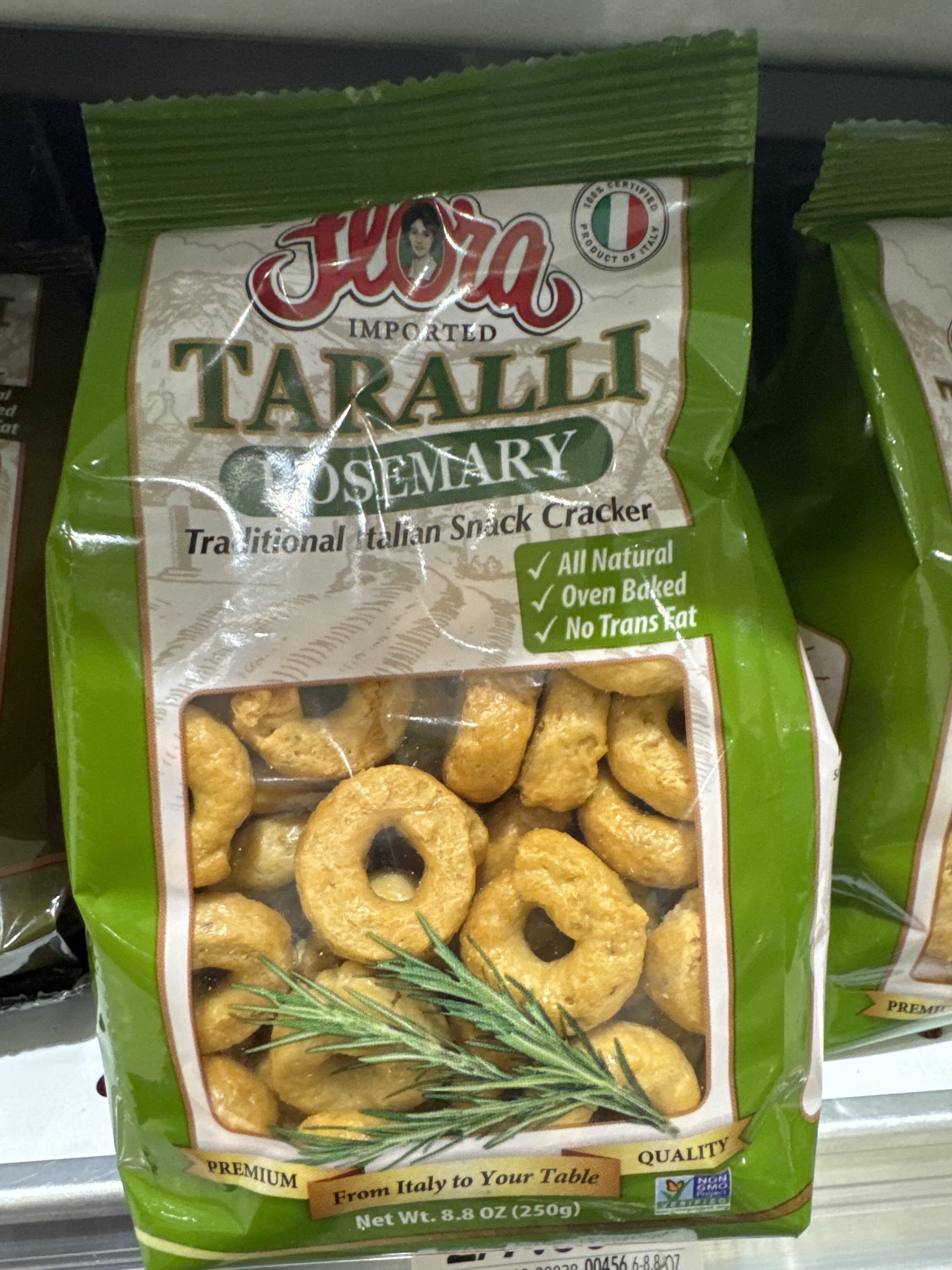 Flora Fine Foods Italian Love Knots Taralli packshot