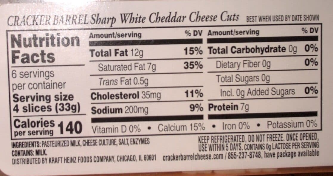 Cracker Barrel Sharp White Cheddar Cheese Cuts packshot