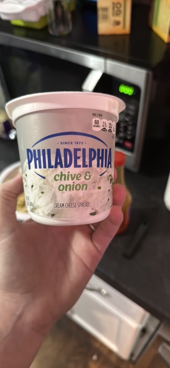 Philadelphia Cream Cheese Spread packshot