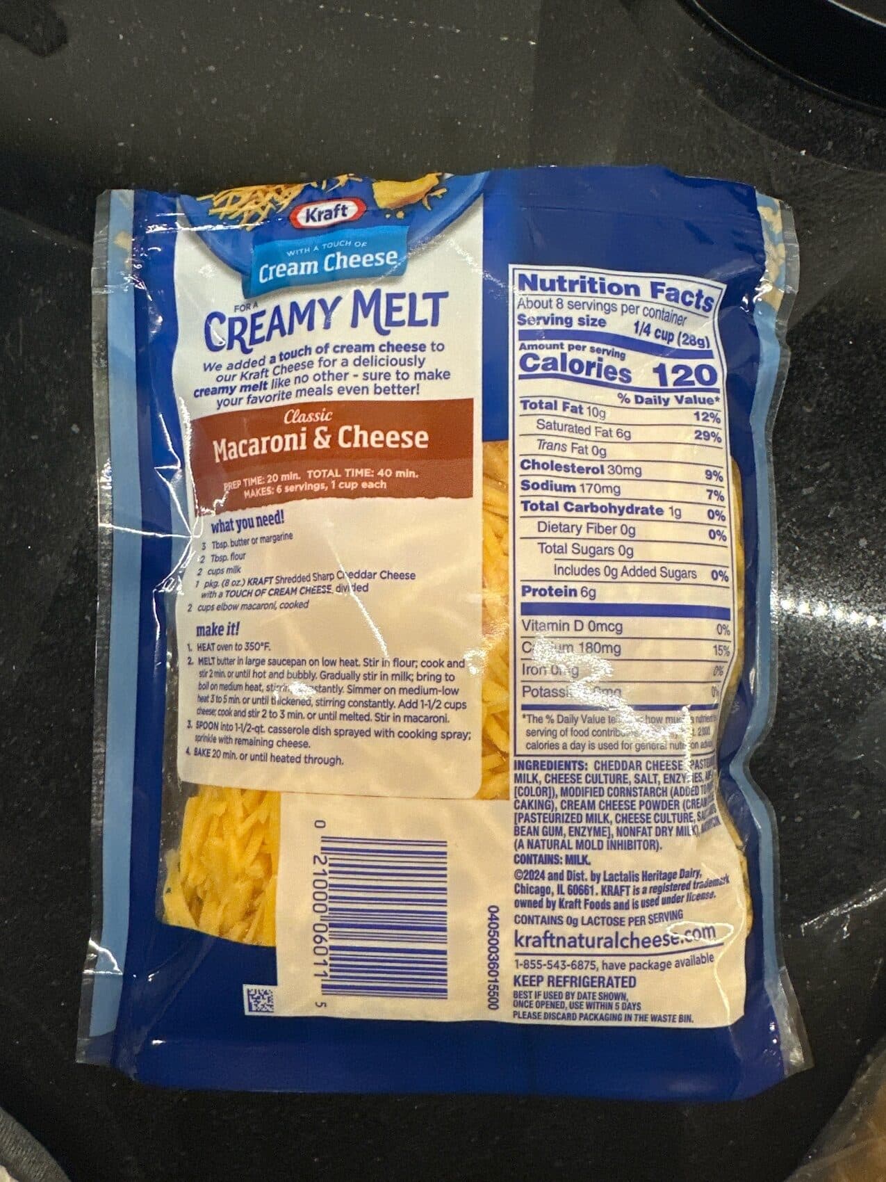 Philadelphia Sharp Cheddar packshot
