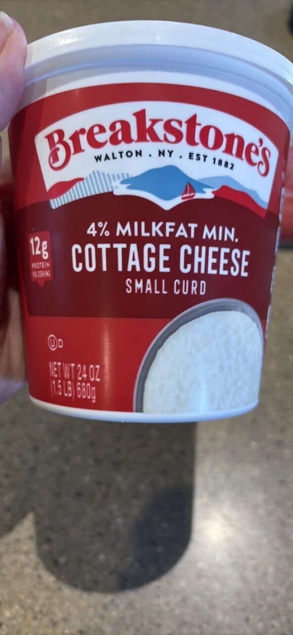 Breakstone's Cottage Cheese Small Curd packshot