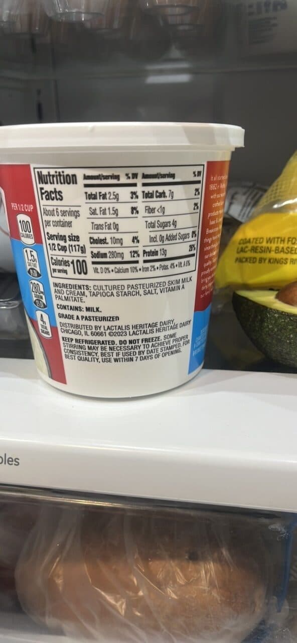 Breakstone's 2% Milkfat Lowfat Cottage Cheese Small Curd packshot