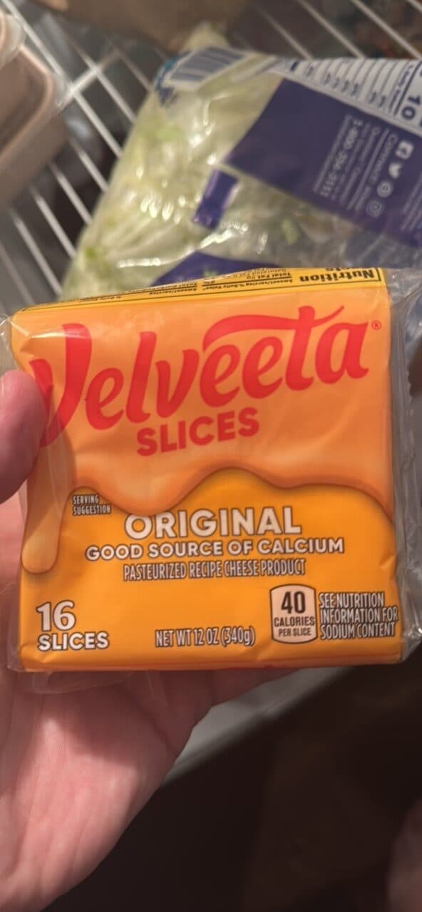 Velveeta Original Cheese Slices packshot