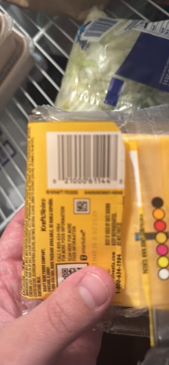 Velveeta Original Cheese Slices packshot