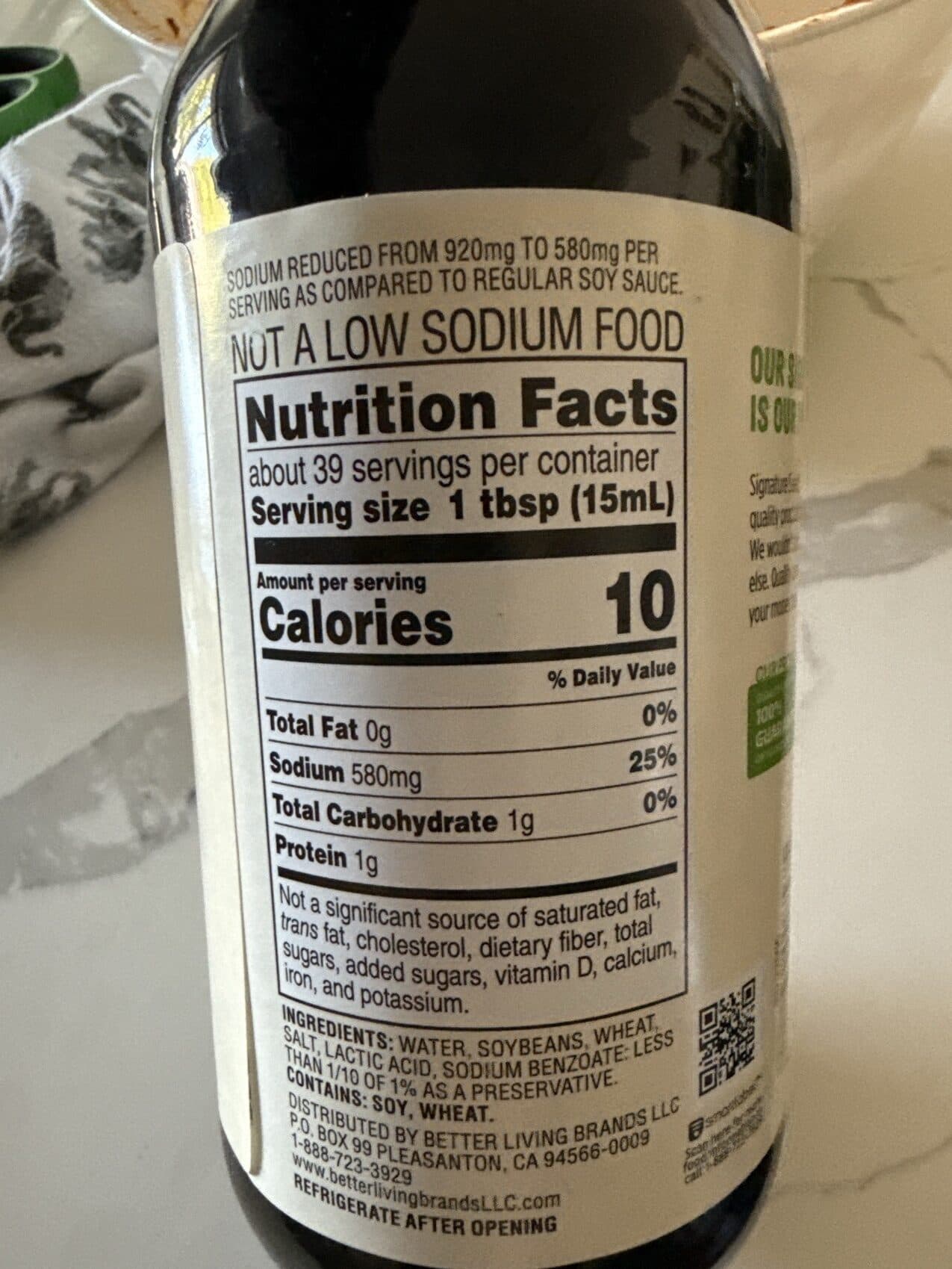 Signature Kitchens Traditionally Brewed Less Sodium Soy Sauce packshot