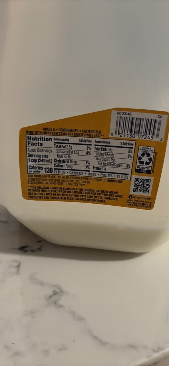 Lucerne LOWFAT MILK packshot