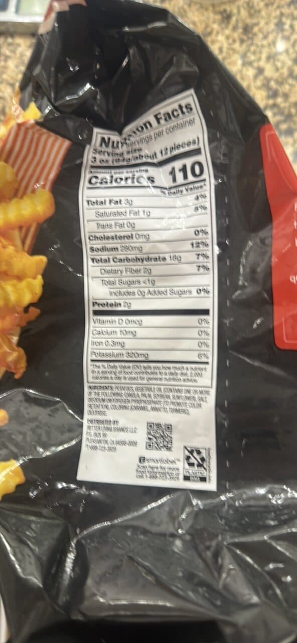 Signature Select Crinkle Cut French Fried Potatoes packshot