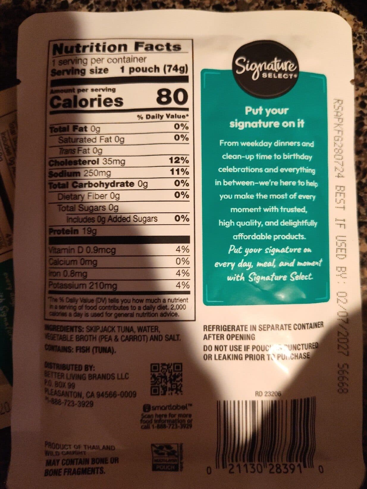 Signature Kitchens Chunk Light Tuna In Water packshot