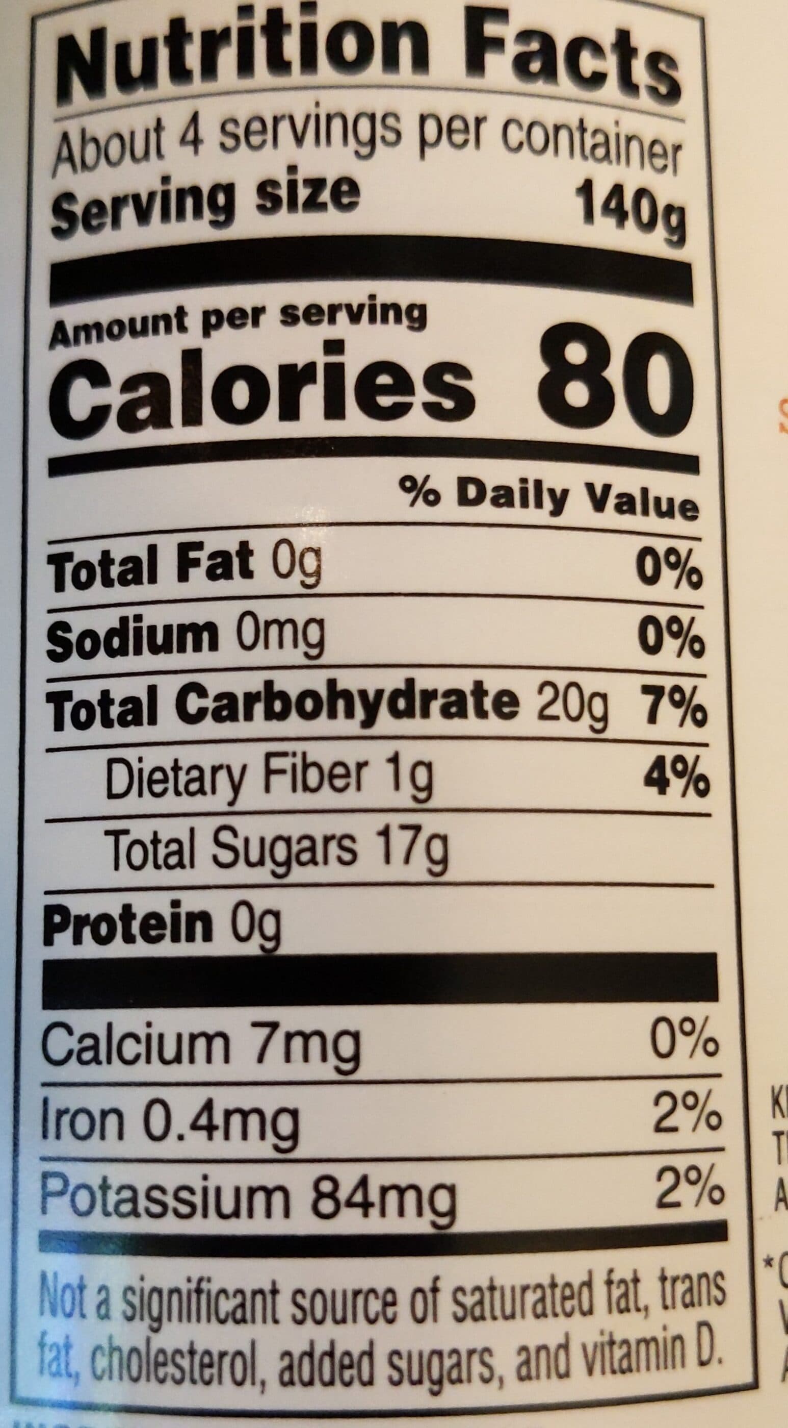 Signature Select Pineapple Slices packshot