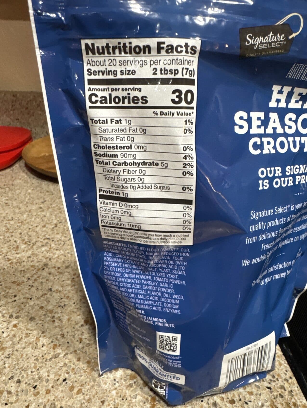 Signature Select Herb Seasoned Croutons packshot