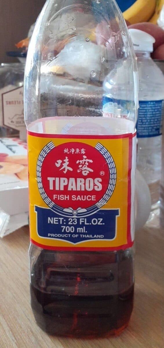 Tiparos Fish sauce packshot