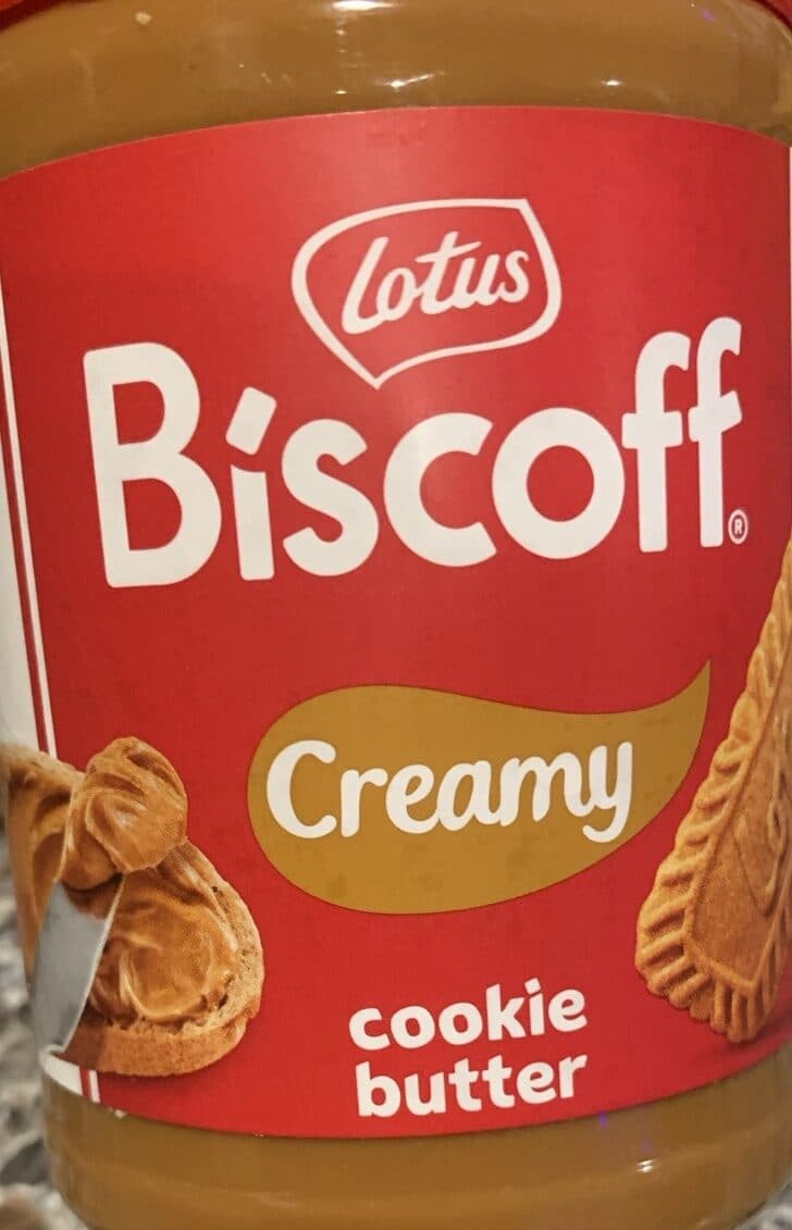 Lotus Biscoff cookie butter packshot
