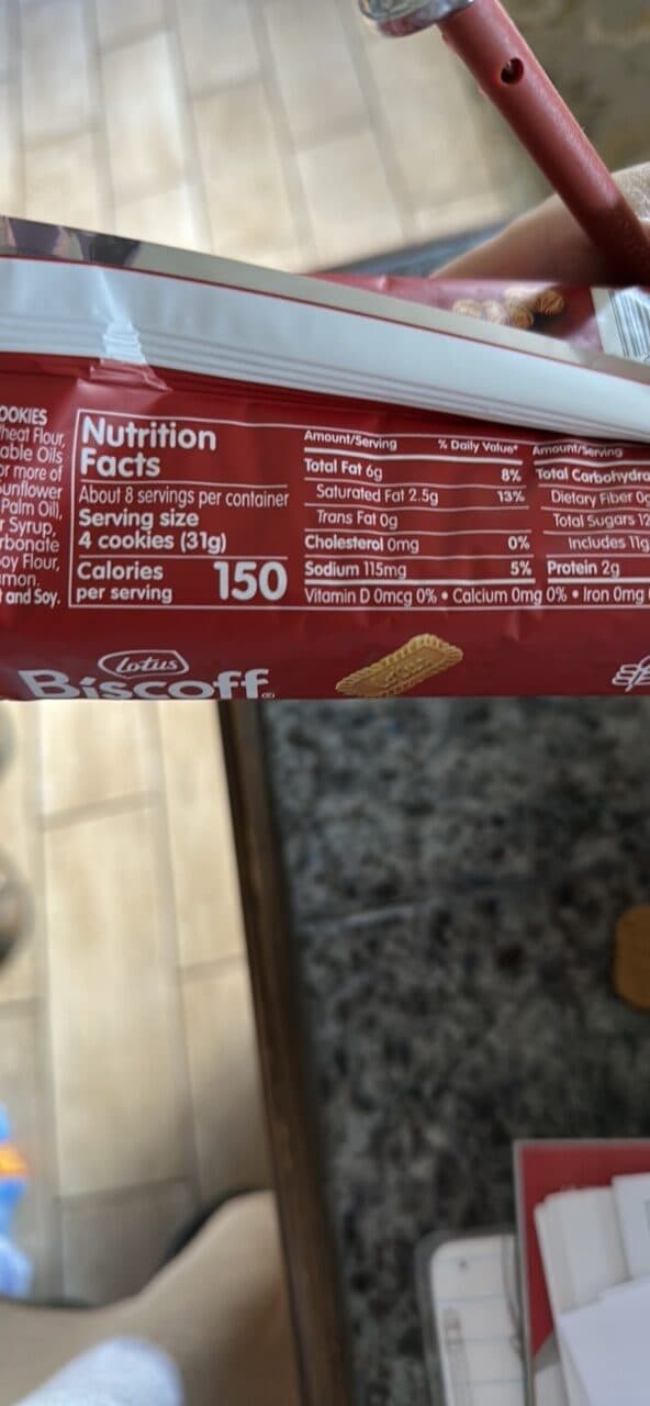 Lotus Biscoff packshot