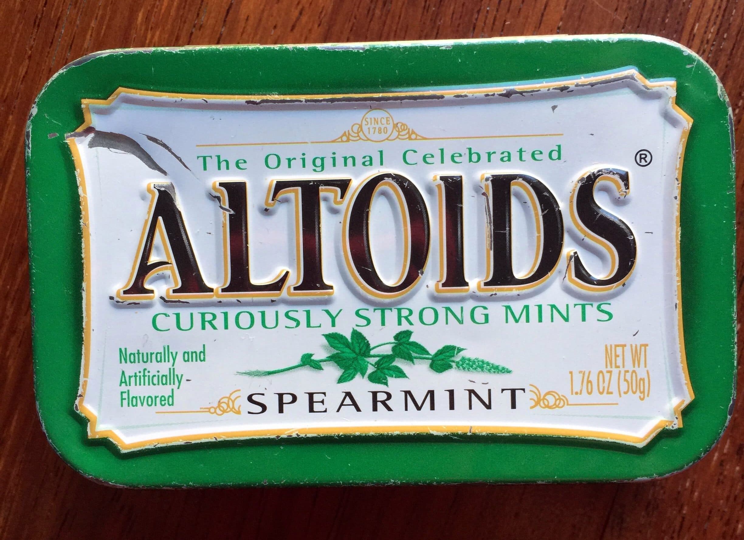Altoids Spearmint Curiously Strong Mints packshot