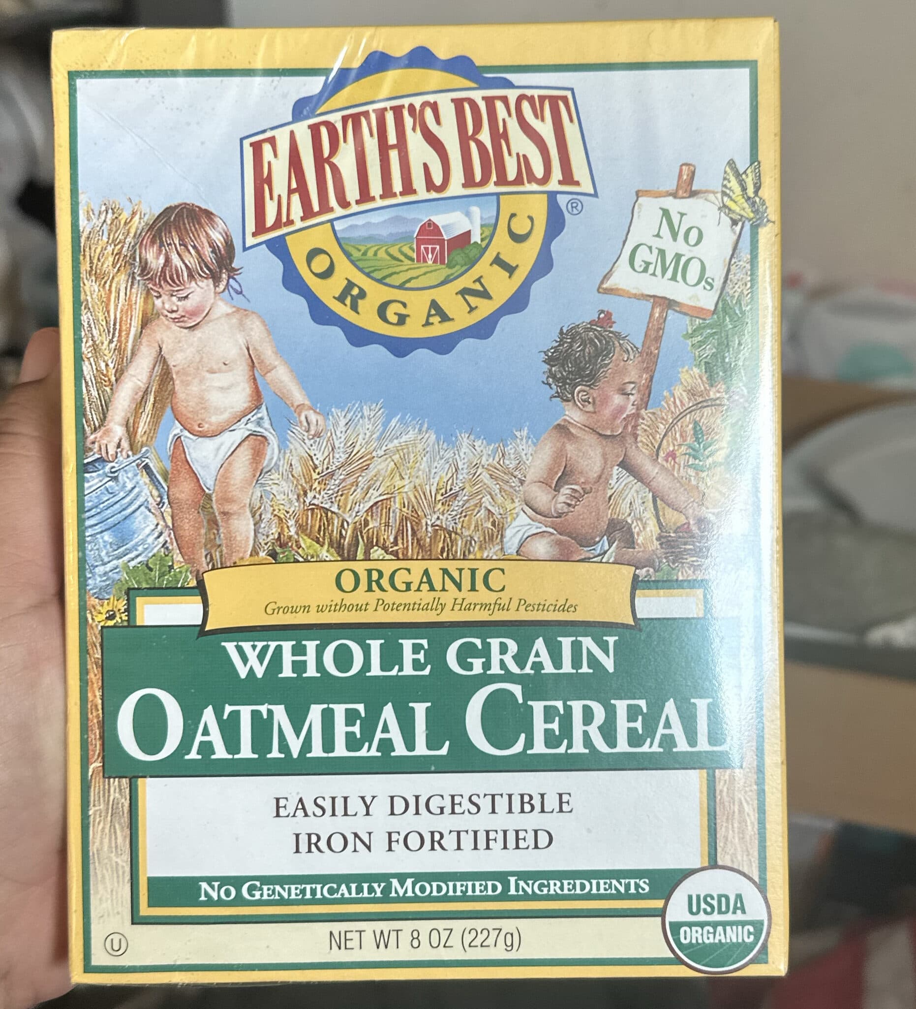 Earth's Best Whole Grain Oatmeal Cereal packshot