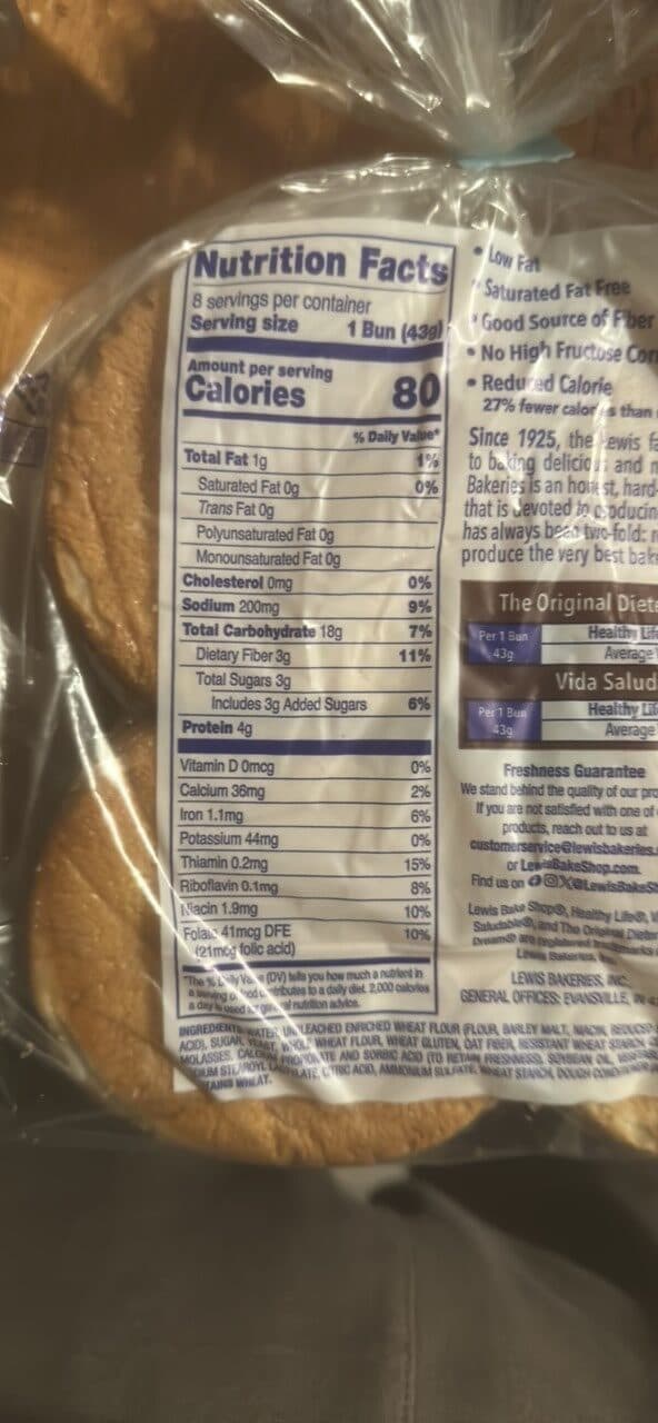 Lewis Bake Shop Healthy Life Wheat Special Recipe Sandwich Buns packshot