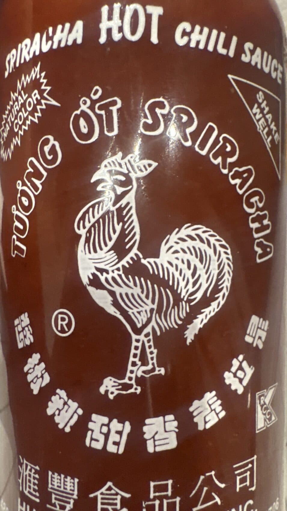 Huy Fong Foods Sriracha Hot Chili Sauce packshot
