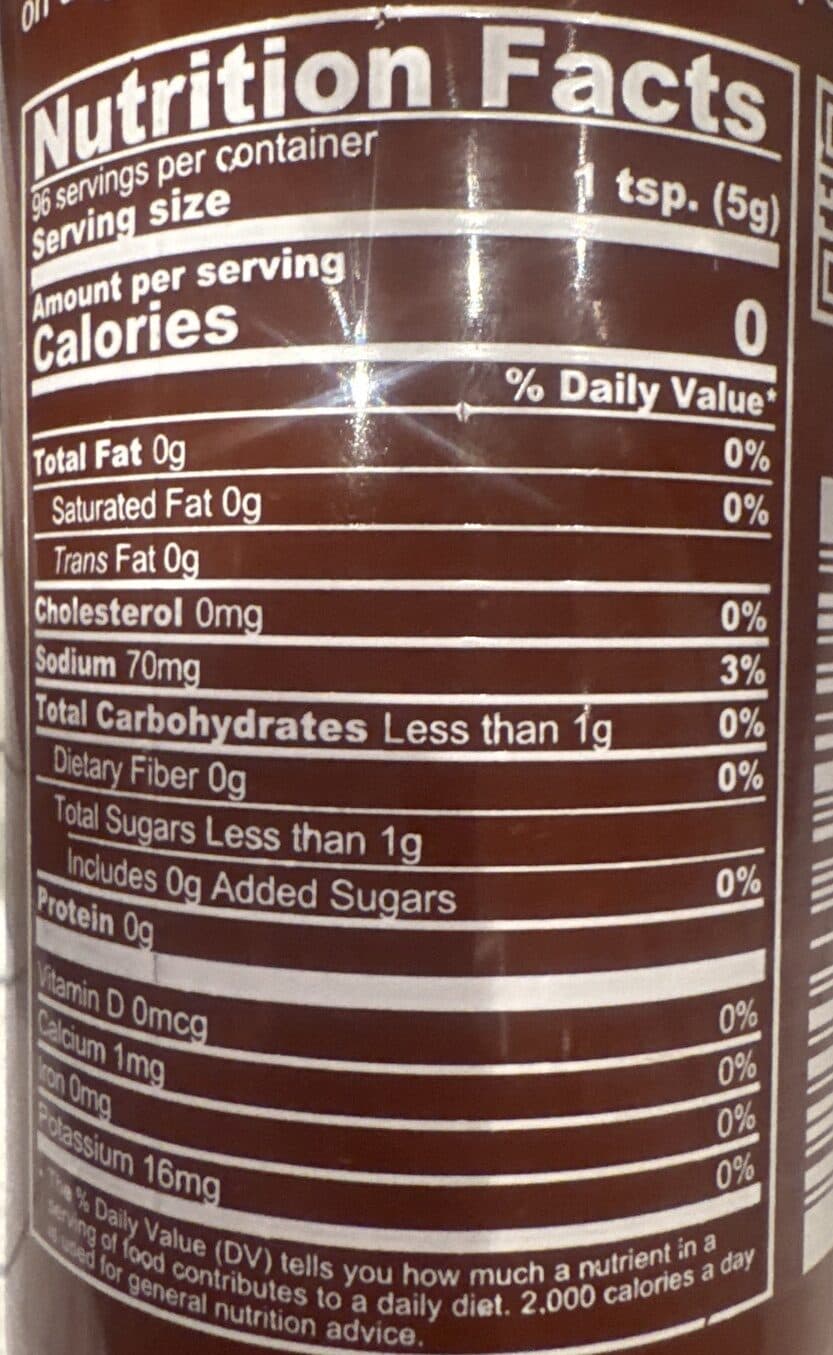 Huy Fong Foods Sriracha Hot Chili Sauce packshot