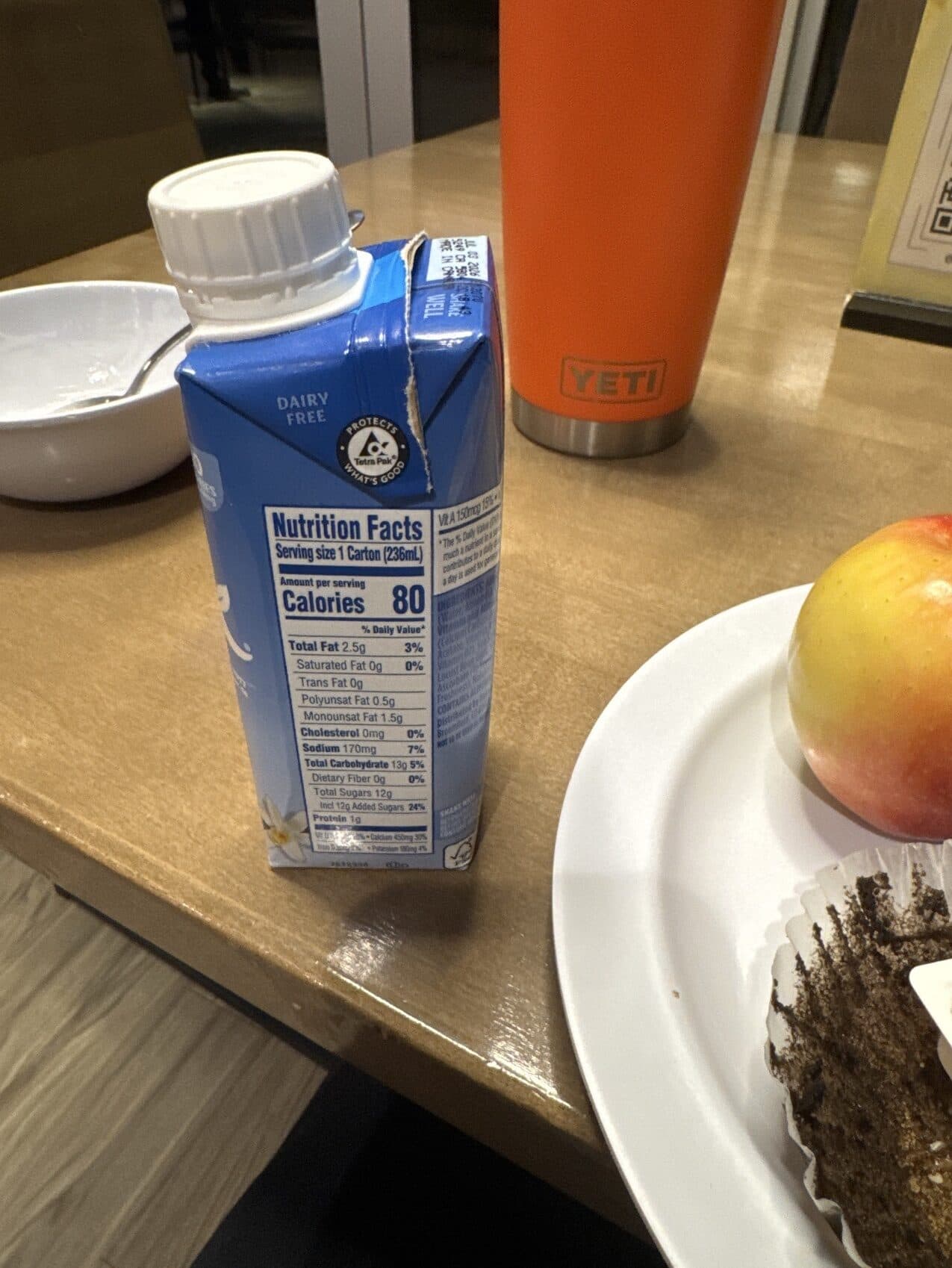 Silk Almondmilk Vanilla packshot