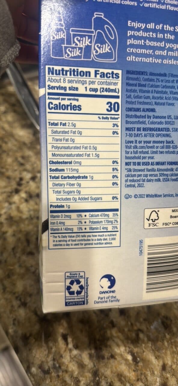 Silk Silk Almond packshot