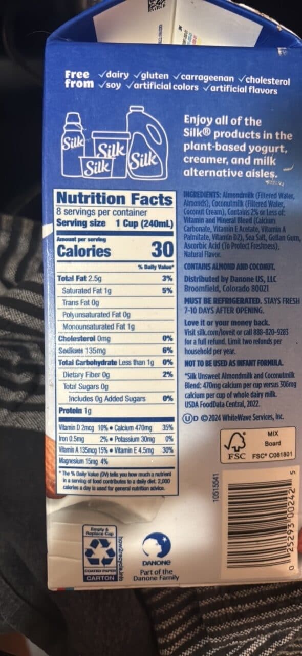 Silk Almond & Coconut packshot